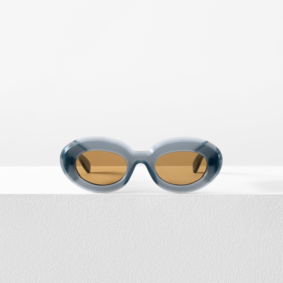 Suzon 5496 Women's Oval Sunglasses - Suzon slate grey | Made in France – AUDE HEROUARD